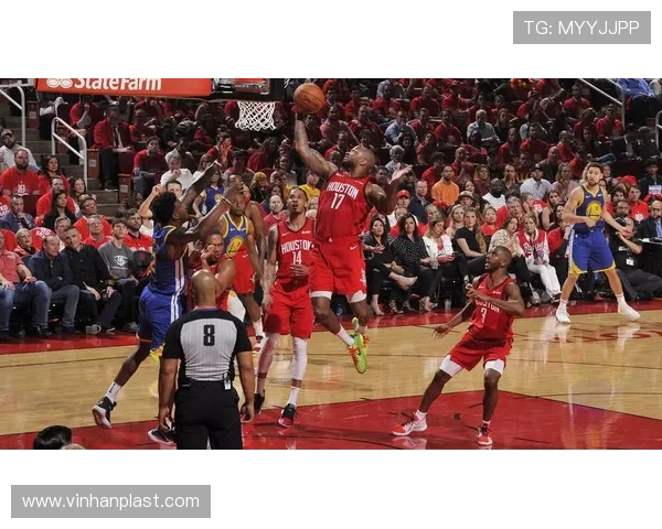 以PJ塔克为核心的防守王者崛起,如何在NBA赛场中打造铁血防线 以PJ塔克为核心的防守王者崛起,如何在NBA赛场中打造铁血防线